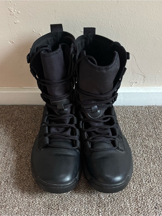 Nike Tactical Boots Size 8.5 main image 8